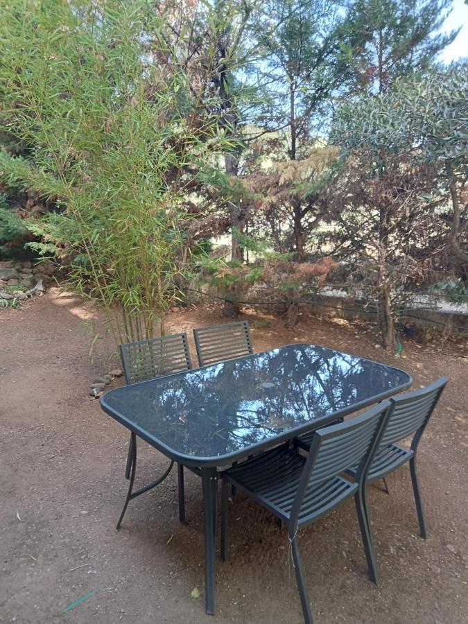 Bas De Villa Au Chant Des Cigales Lorgues Dış mekan fotoğraf