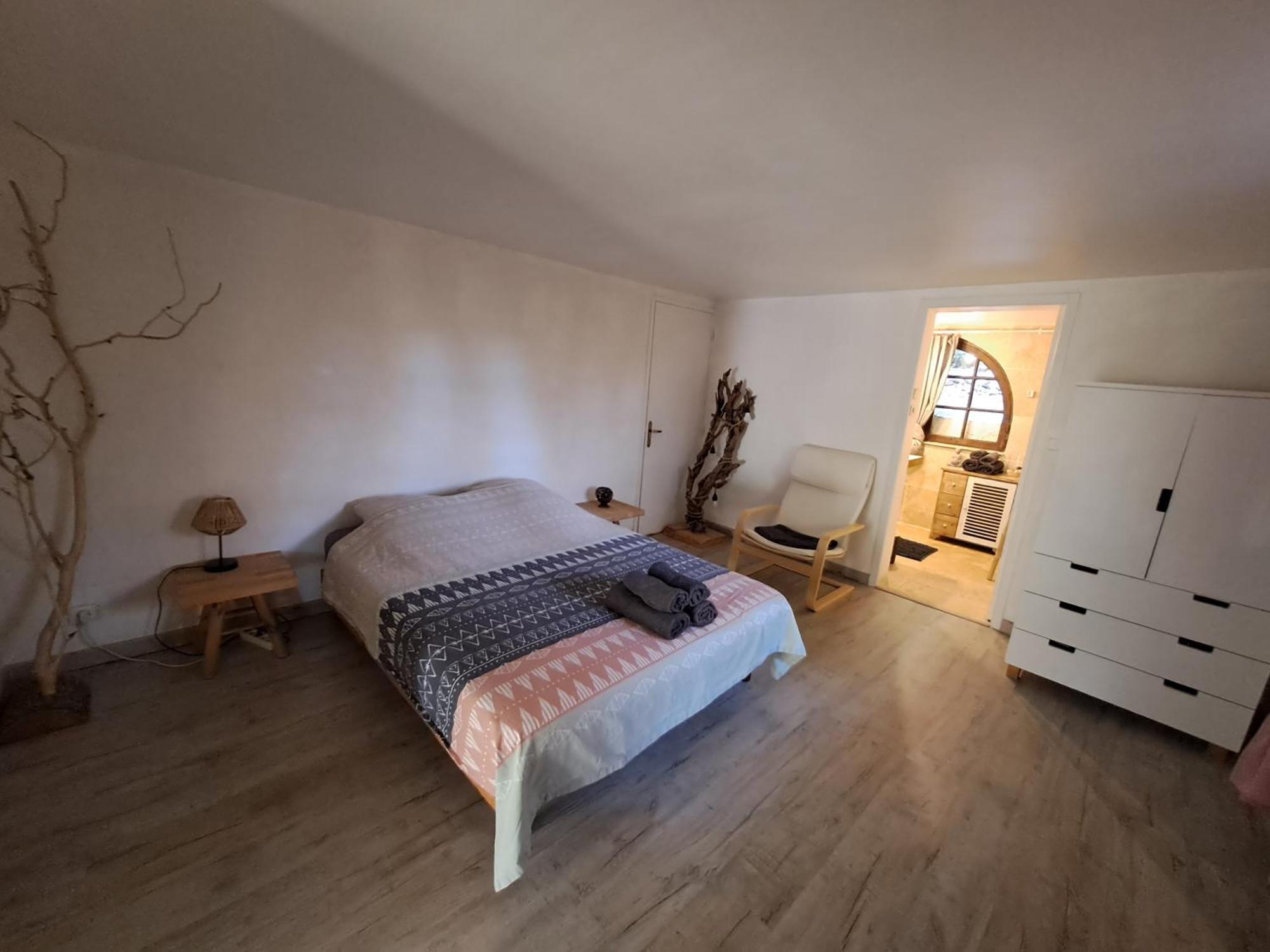 Bas De Villa Au Chant Des Cigales Lorgues Dış mekan fotoğraf